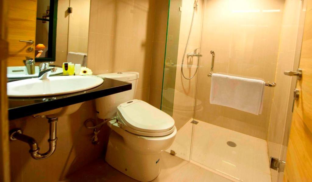 Chara Hotel Bandung Exterior photo